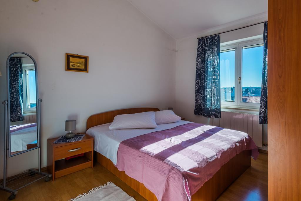 Apartment Majoran プーラ エクステリア 写真